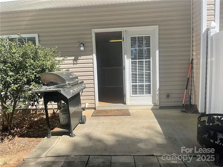 11917 Stratfield Place Cir — Photo 27