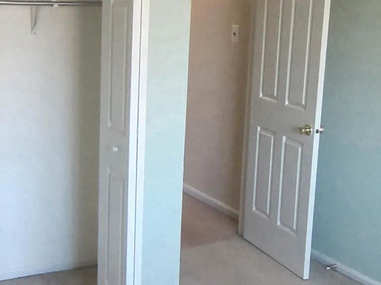 2nd Bedroom Closet