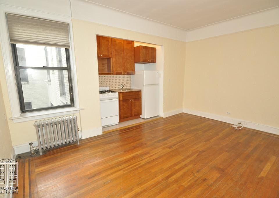 1st image of 4315 44th St APT D3