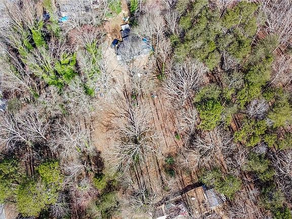 4th image of 1227 Pine Valley Rd