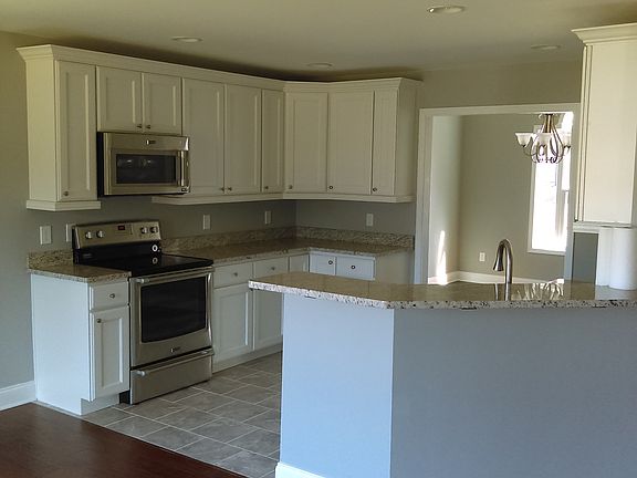 4th image of 1216 Downing Pl