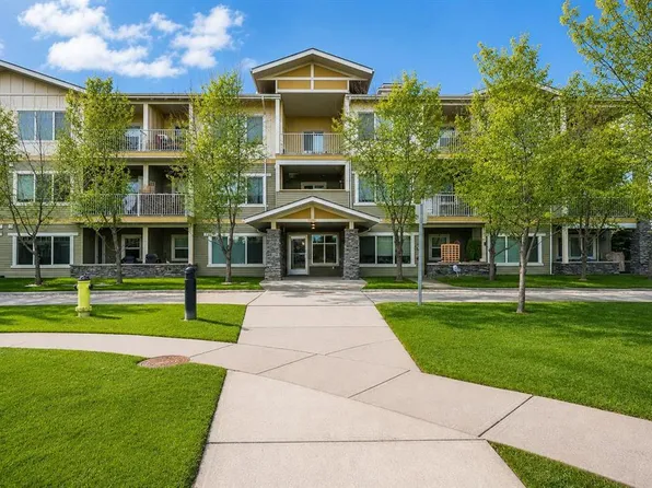 4 N Kingsland Close SE #2202, Airdrie, AB T4A 0J3