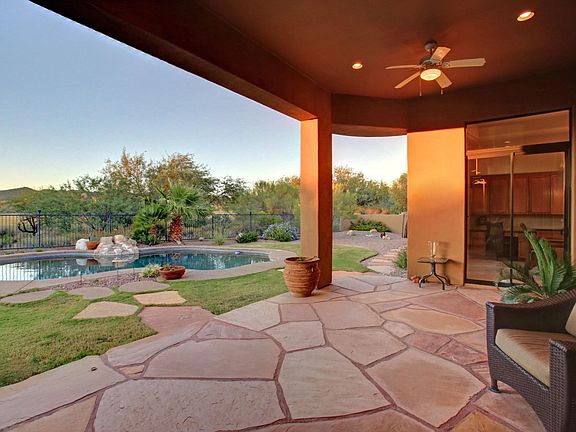 3rd image of 13917 N Steprock Canyon Pl