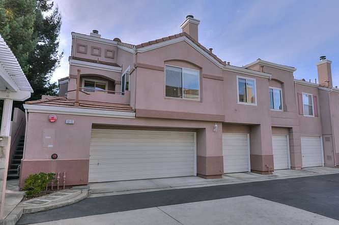1st image of 113 Ballatore Ct