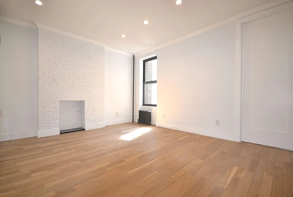Rented by Bold New York | media 20