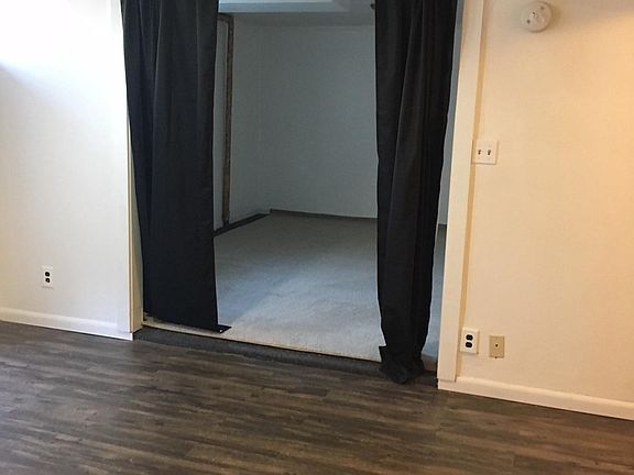 3rd image of 61 Cambridge St