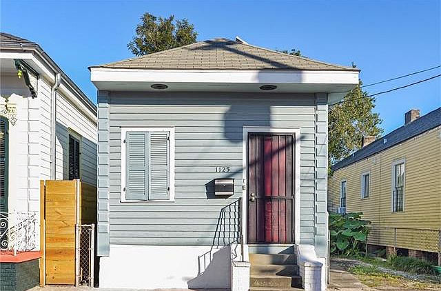 2nd image of 1125 Saint Ferdinand St