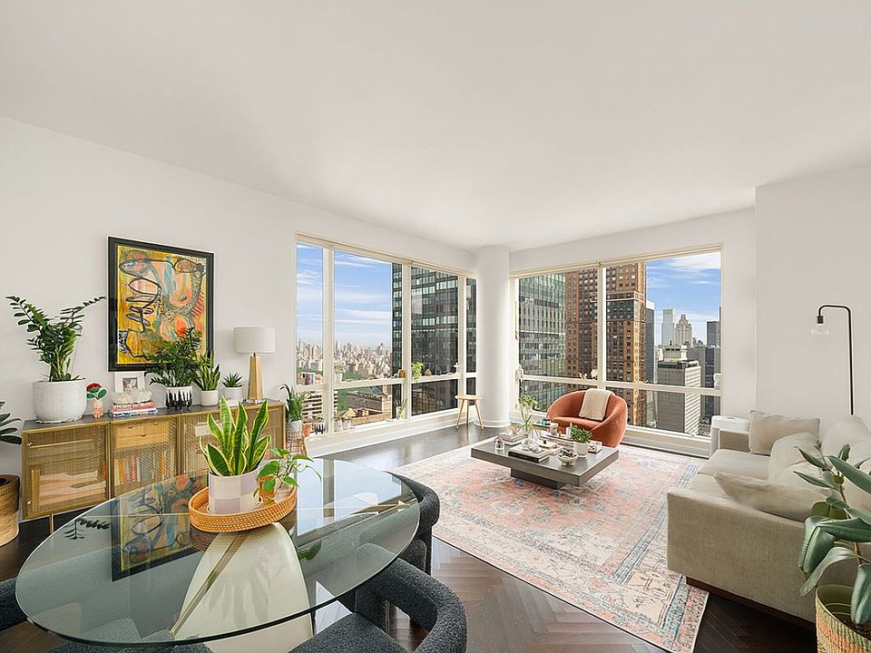 1st image of 230 W 56th St APT 52B