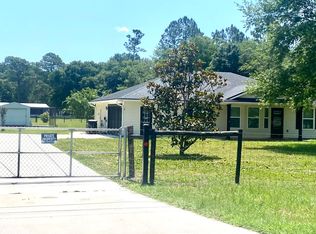 2253 S Mimosa Ave, Middleburg, FL 32068