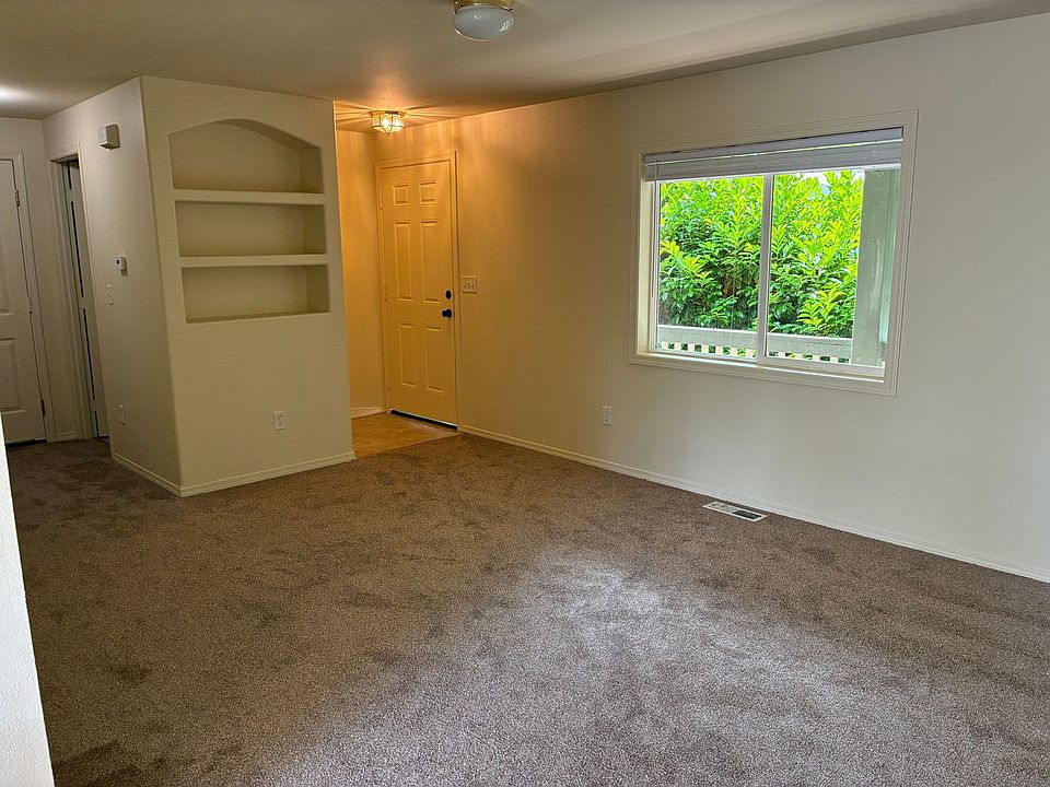 2nd image of 1311 N 14th Pl
