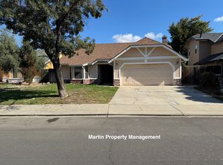 1728 Pinecrest Ln, Modesto, CA 95355