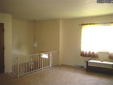4th image of 2222 E Gilwood Dr