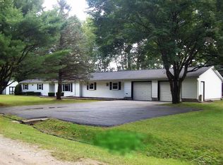 1105 Desander Rd, Montrose, MI 48457