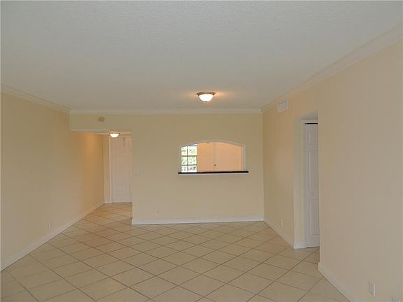 4th image of 2850 N Palm Aire Dr APT 505