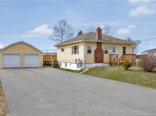 546 Young St, Saint John, NB E2M 2V4