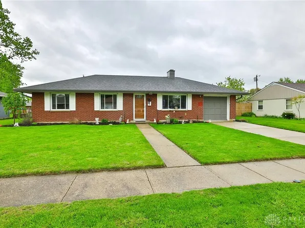 638 Greenhurst Dr, Vandalia, OH 45377
