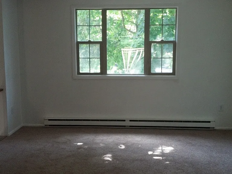 4808 Ventura Dr — Photo 10