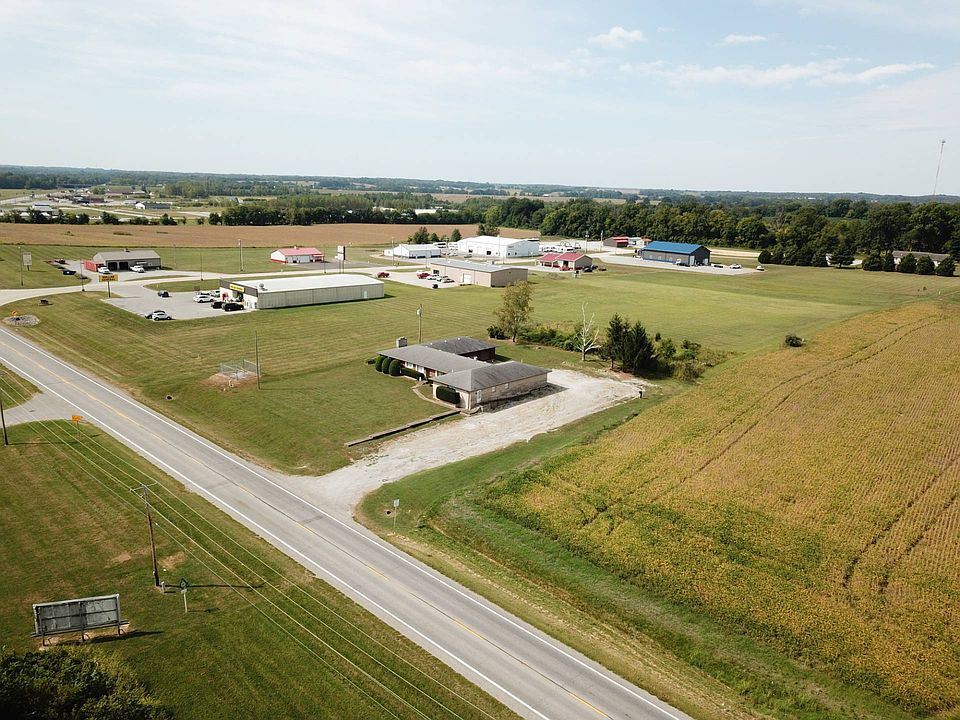 718 S Court St, Grayville, IL 62844 MLS 11203029 Zillow