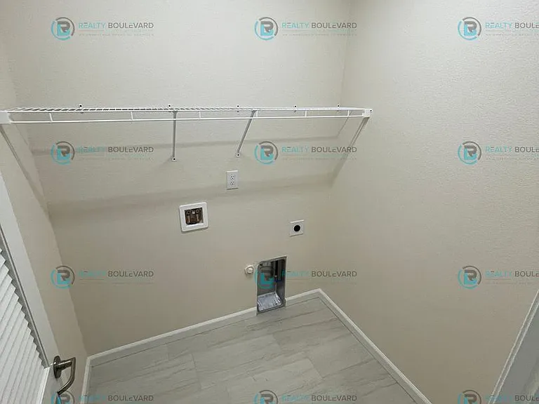 1011 Middle Gate Rd — Photo 34