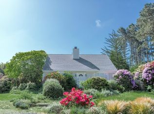 45151 Fern Dr, Mendocino, CA 95460