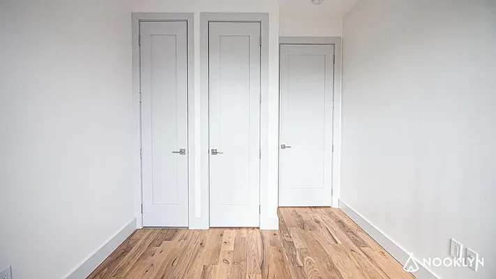 Rented by Nooklyn NYC LLC | media 69