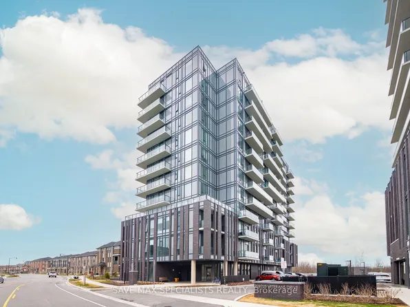225 Veterans Dr #901, Brampton, ON L7A 4S6