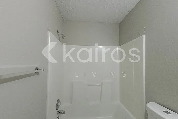 4415 The Paseo Blvd — Photo 17