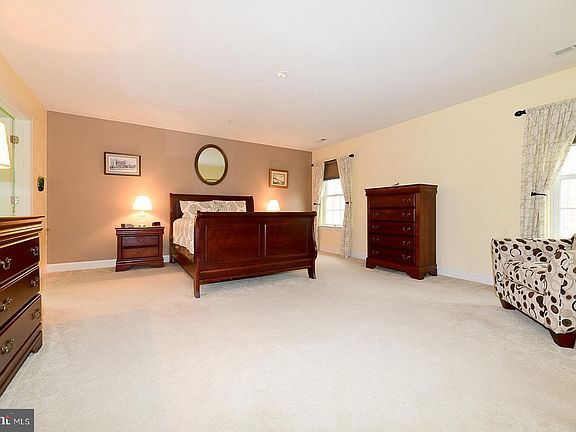 5th image of 24412 Broad Creek Dr