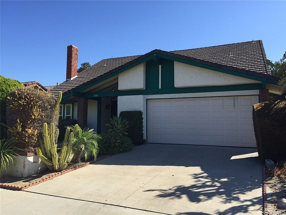 1st image of 2624 Elena Ave