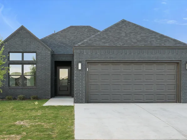 710 E 13th St, Wolfforth, TX 79382
