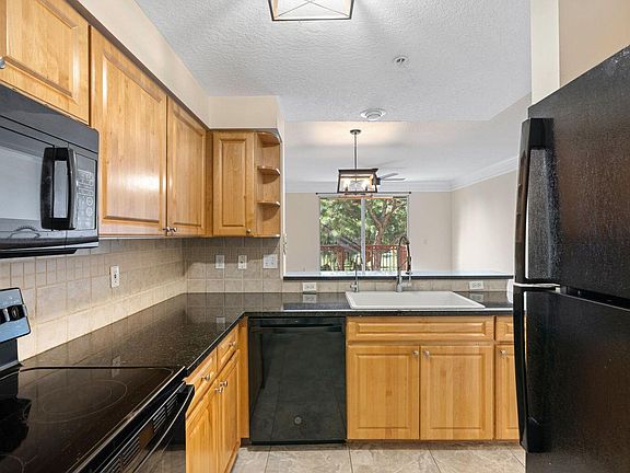 4th image of 2042 Alta Meadows Ln APT 1708