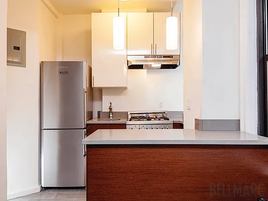 Sold by Bellmarc Realty | media 20