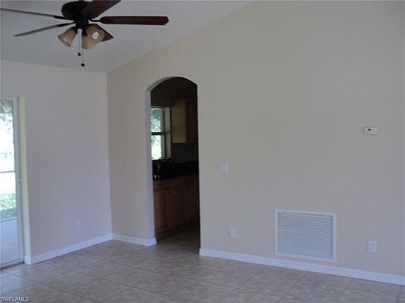 4th image of 3016 14th St W