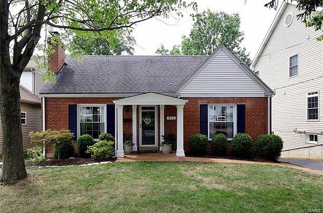 1st image of 936 Dwyer Ave