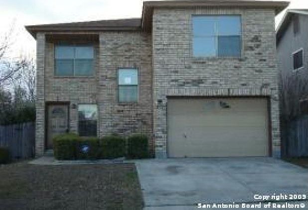 1st image of 15427 Legend Springs Dr