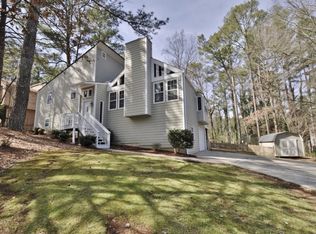 3975 Fairington Dr, Marietta, GA 30066