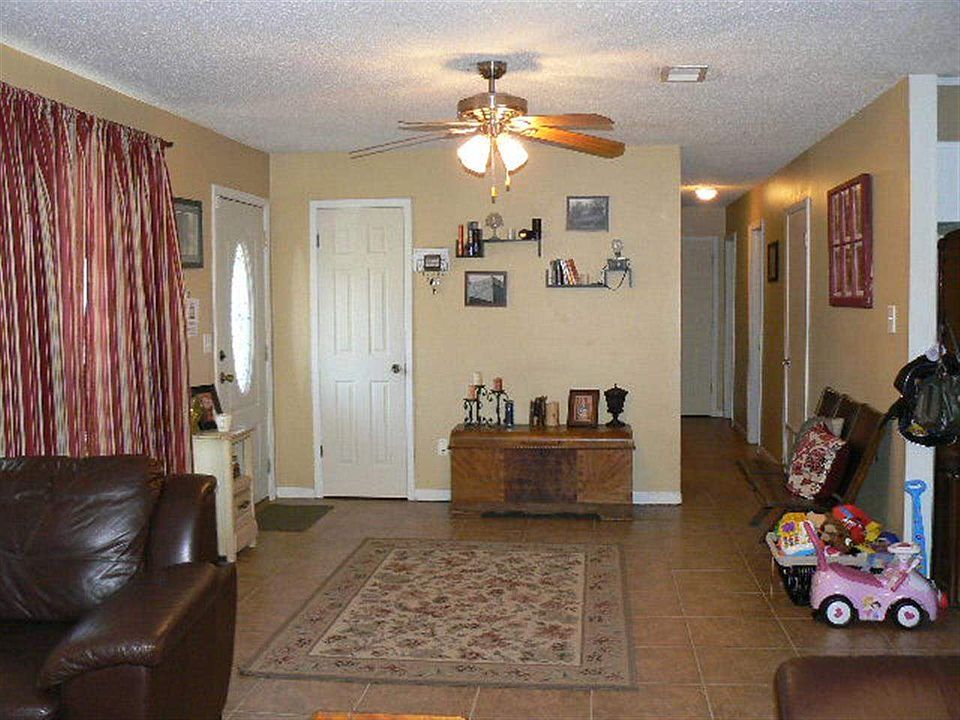 1st image of 2007 Woodbury Dr