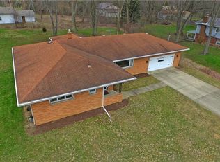 2342 Williams Dr, Cortland, OH 44410
