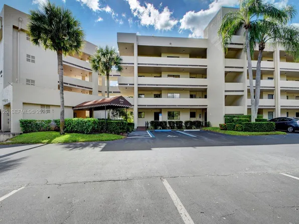 3154 Via Poinciana APT 308, Lake Worth, FL 33467