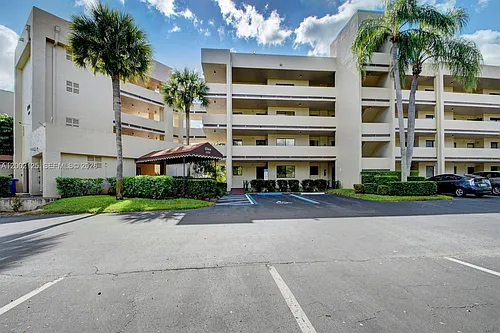 3154 Via Poinciana #308 Photo 1