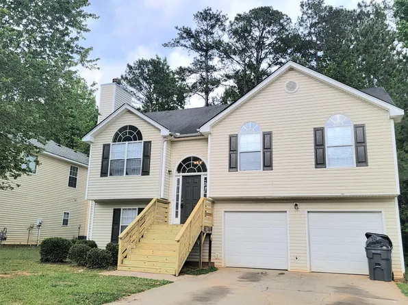 3206 Diamond Blf, Union City, GA 30291