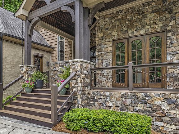 5th image of 4468 Savage Pointe Dr