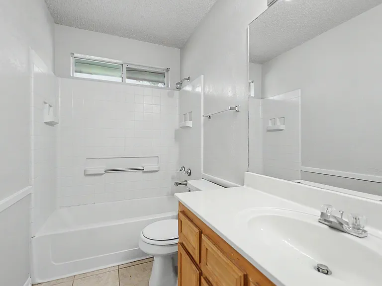 1702 Clairidge Ave — Photo 36