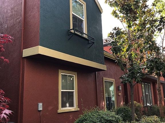 3rd image of 844 Bronze Ln