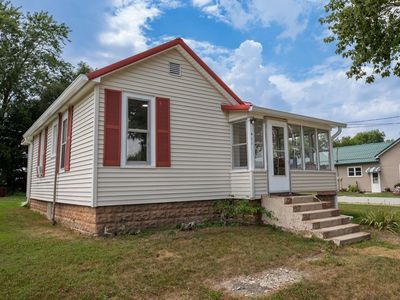411 N Franklin St, Mentone, IN, 46539