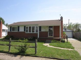 1370 Parkwood Ave, Ypsilanti, MI 48198