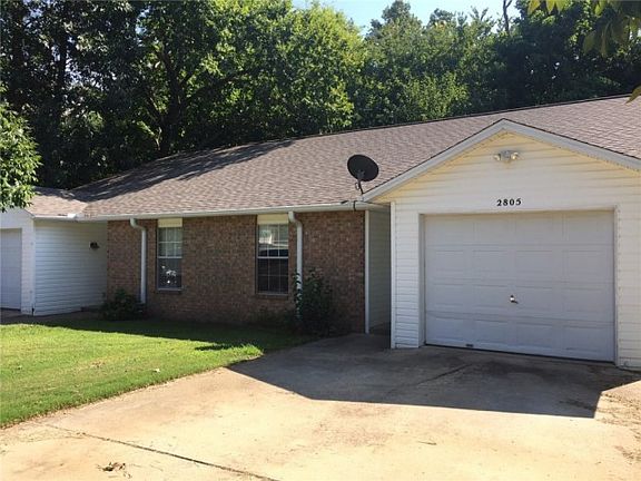 2nd image of 2805 W Riverridge Dr