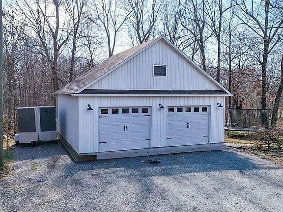 2nd image of 289 Partridge Ln