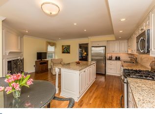 36 Park Ave, Bryn Mawr, PA 19010
