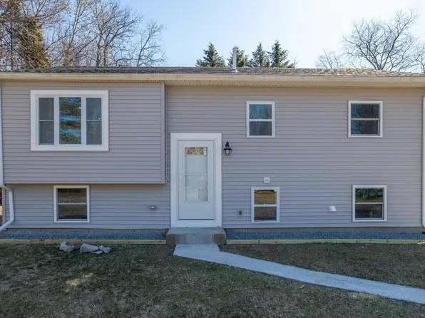 50 Craigin St, Athol, MA 01331